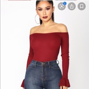 FASHION NOVA SLIM TOP